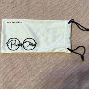 Pea & Olive glasses Drawstring Pouch